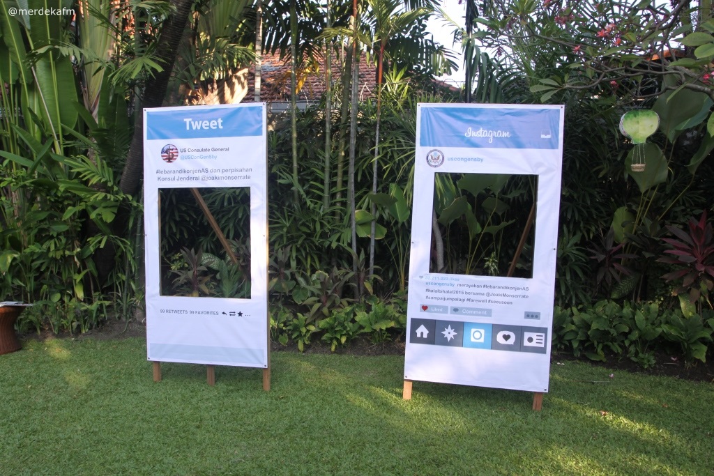 Photo booth menarik yang disediakan turut meramaikan #lebarandikonjenAS